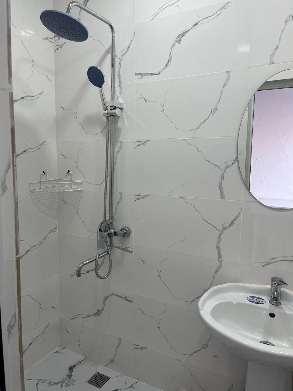 "Bilim" Guest House Tamchy Екстериор снимка